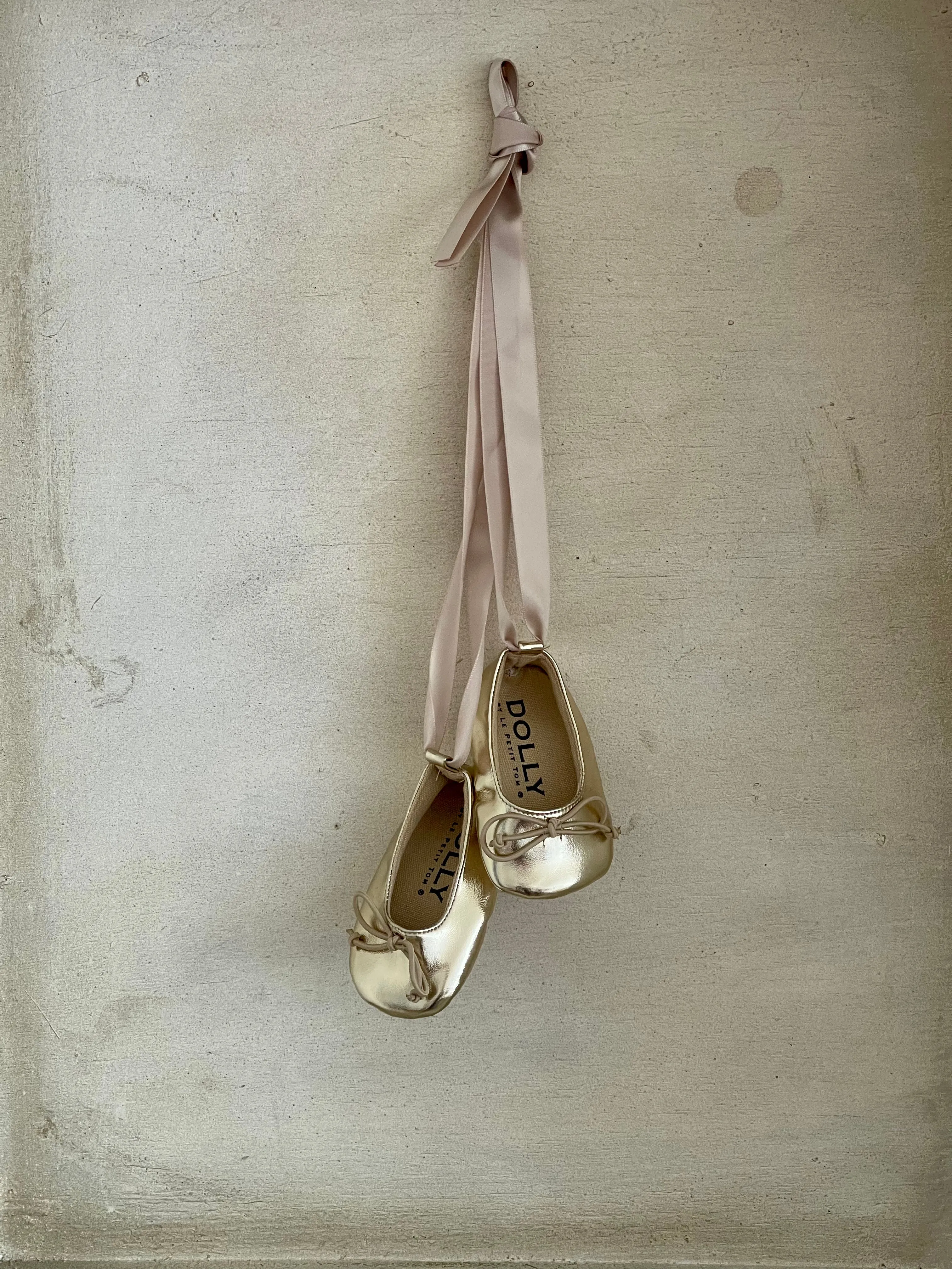 DOLLY by Le Petit Tom  BABY BALLERINAS WITH RIBBONS gold