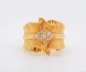 Heavy 18K Gold Ring with Ribbon Design and Diamonds 10.18g R6737