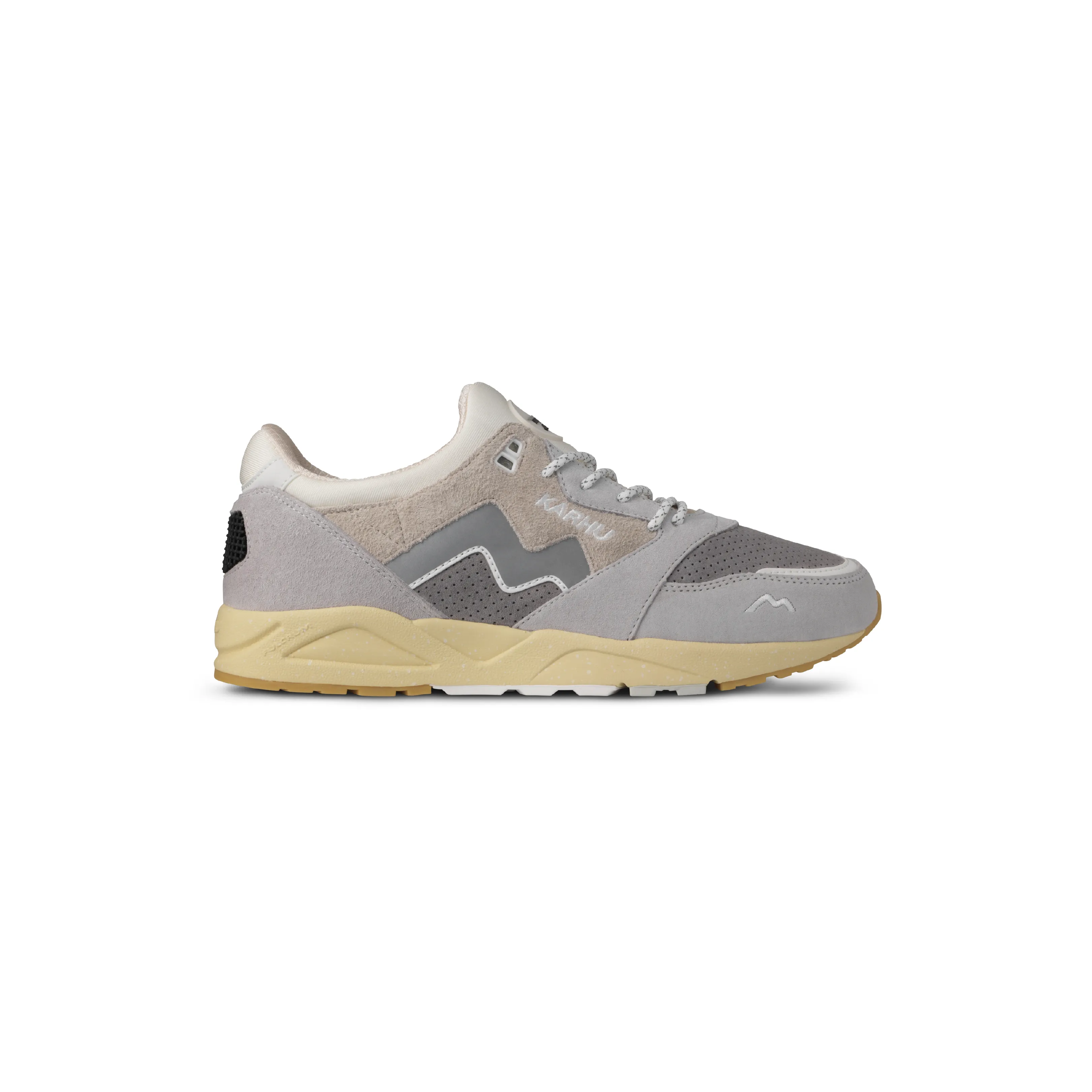 Karhu Aria 95 Lunar Rock / Foggy Dew