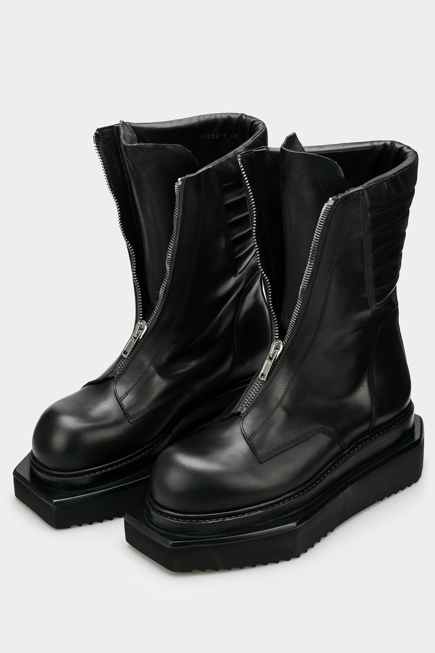 Moto cyclops boots