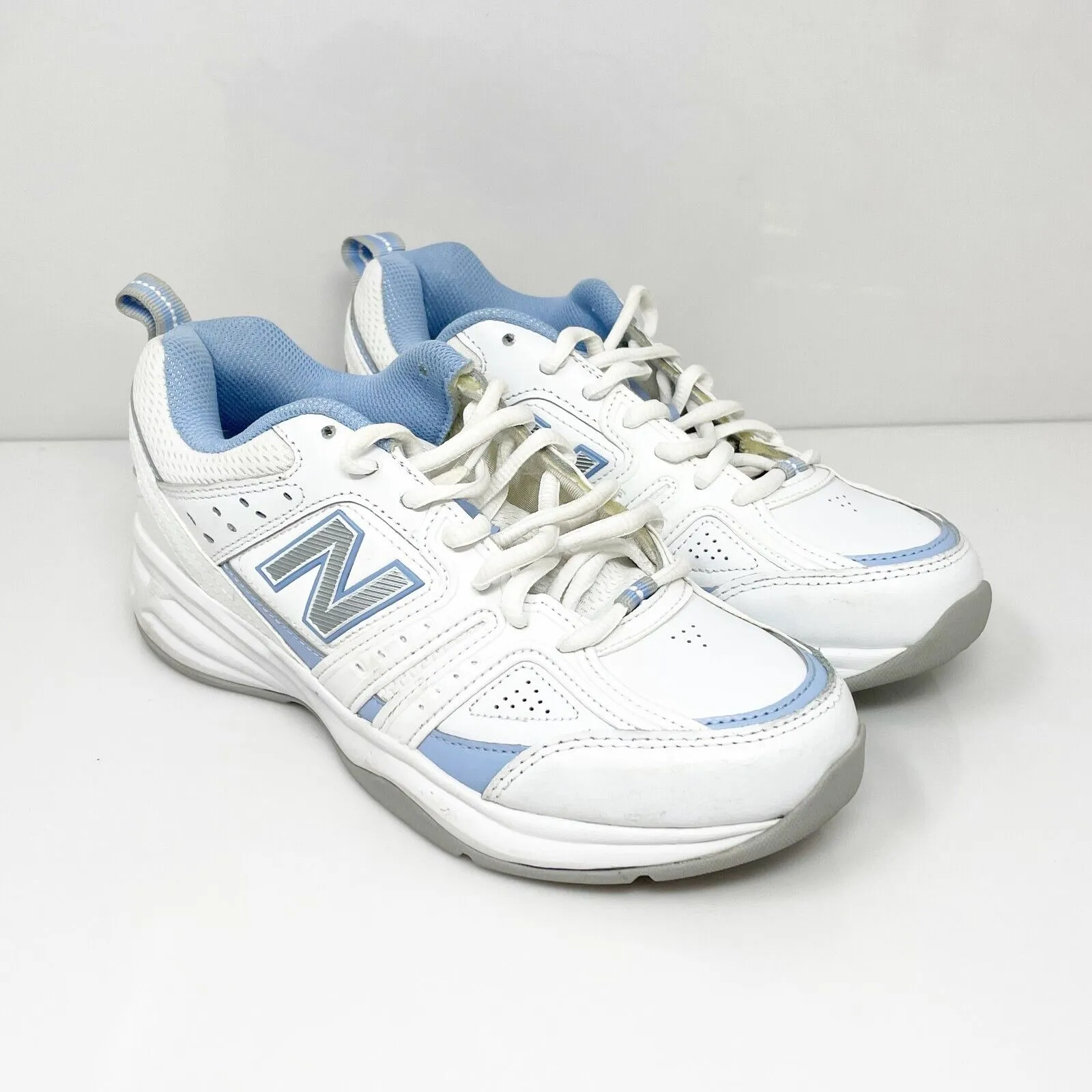 New Balance Womens 401 V2 WX401V2W White Running Shoes Sneakers Size 6.5 B