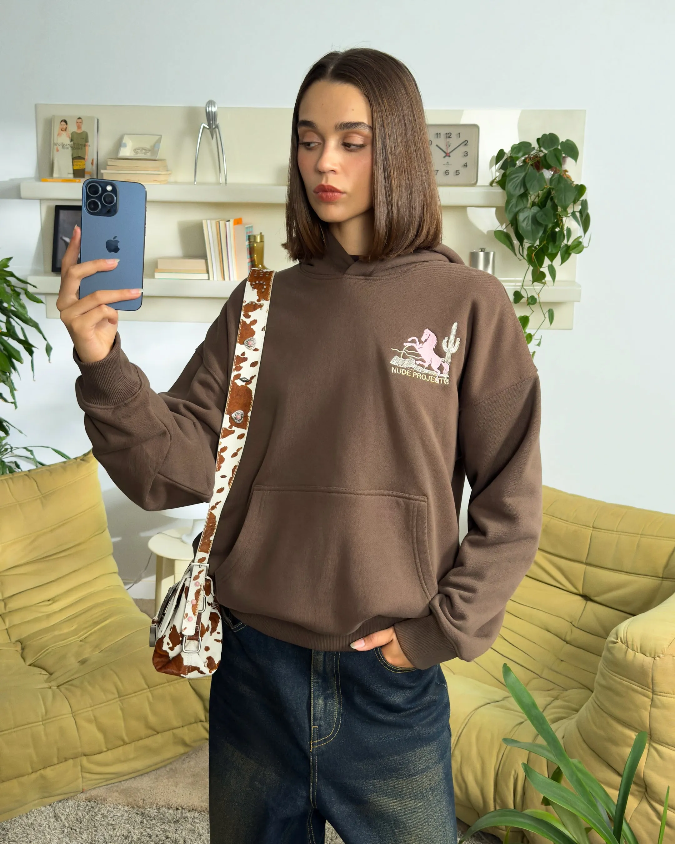 NOT A RODEO HOODIE BROWN