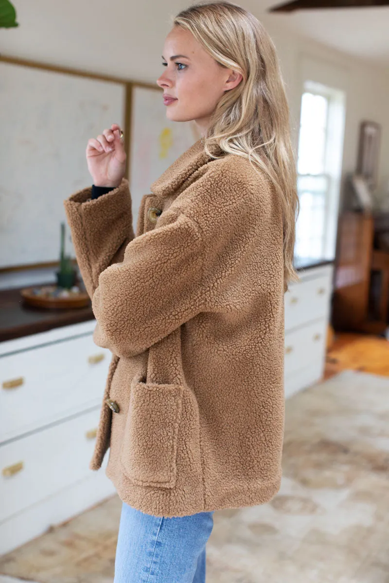 Shorty Teddy Coat - Camel