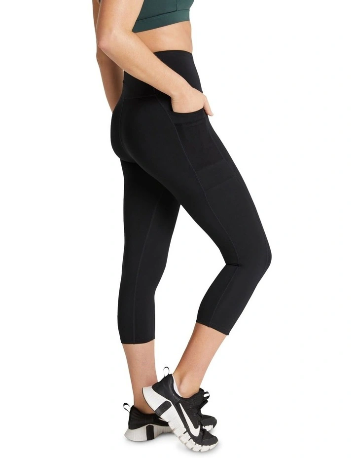 Velocity Pocket 7/8 Tights in Black